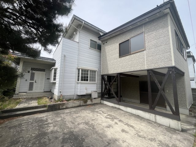 山形市西田5-25-45　の外観