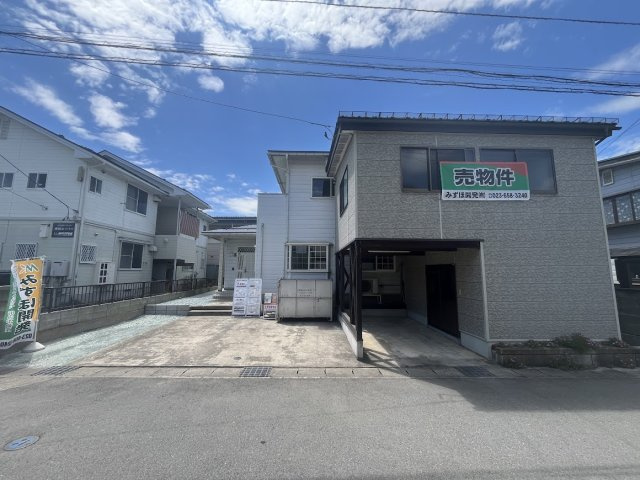 山形市西田5-25-45　の間取り