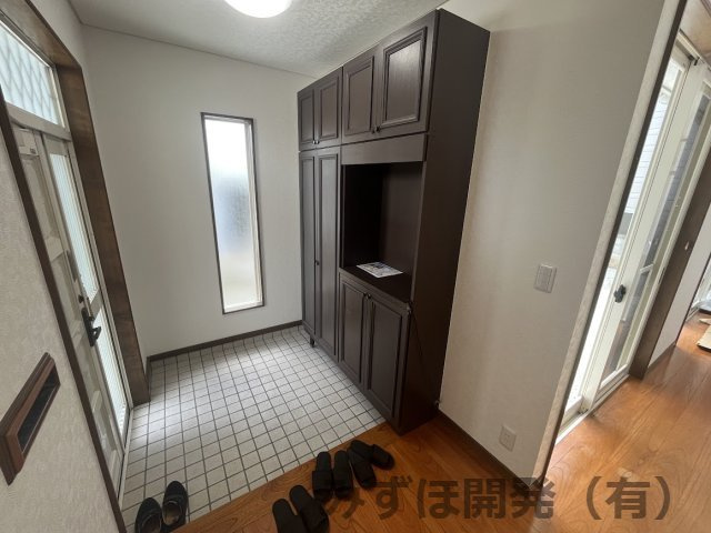 山形市西田5-25-45　の玄関