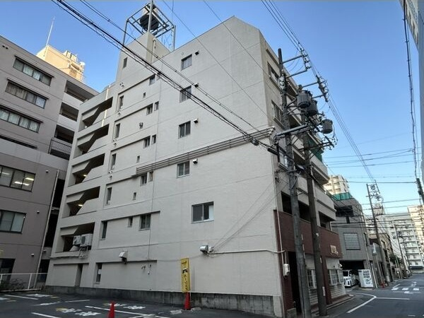 上前津寿ビルの外観