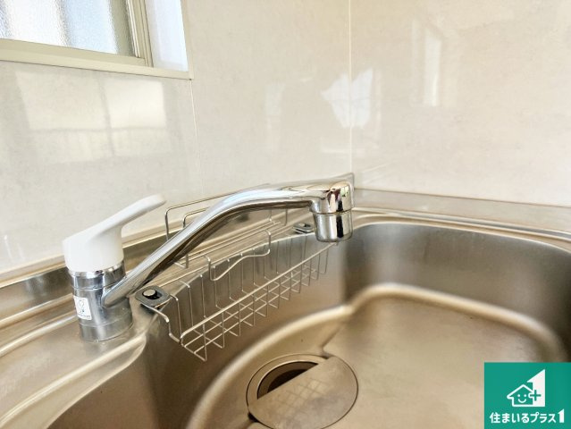 明石市魚住町金ケ崎　中古一戸建ての設備|浄水器を内蔵！炊飯時、お茶を作る時に安心してお水を使えます！