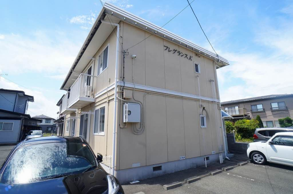 フレグランスＫの外観