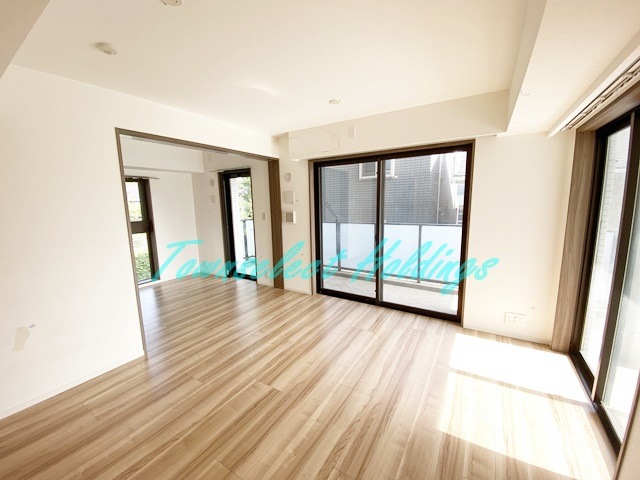 藤沢市本町１丁目の賃貸マンションの居間・リビング