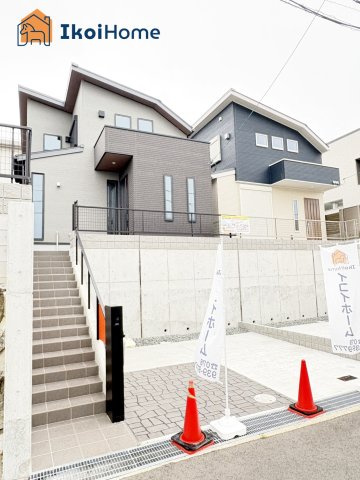 神戸市北区緑町5丁目　全2棟　新築戸建　1号地のエントランス|【ホームページに現地動画掲載中】●年中無休：当日予約可●ご見学に関して～平日や夜間でもご案内可能。