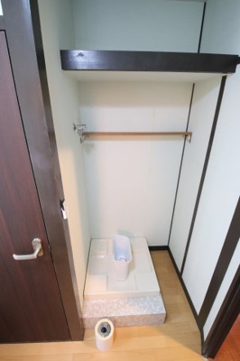 【設備】 | 金剛第三住宅 | 室内洗濯機置き場