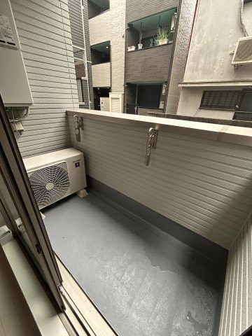 F asecia Somnusのバルコニー