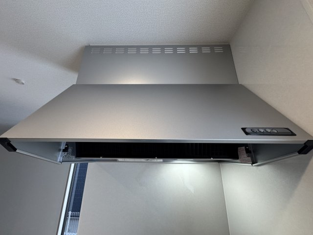 うるま市前原（全10棟）4号棟のキッチン|4号棟　お手入れしやすい換気扇♪
