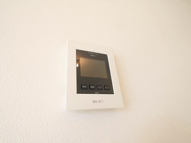 ジーメゾン奈良クレールのセキュリティ|モニター付きインターホン完備
