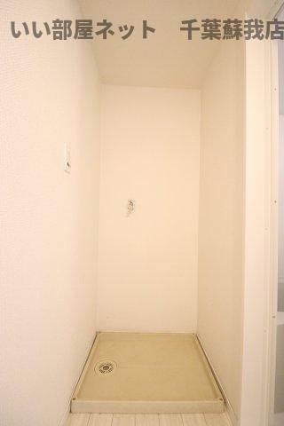 ウィステリアおゆみ野　Ｃの洗面所|洗濯機置場