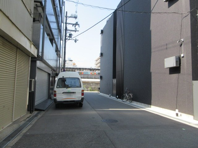 大阪市浪速区恵美須西３丁目の倉庫