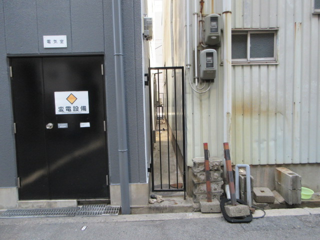 大阪市浪速区恵美須西３丁目の倉庫