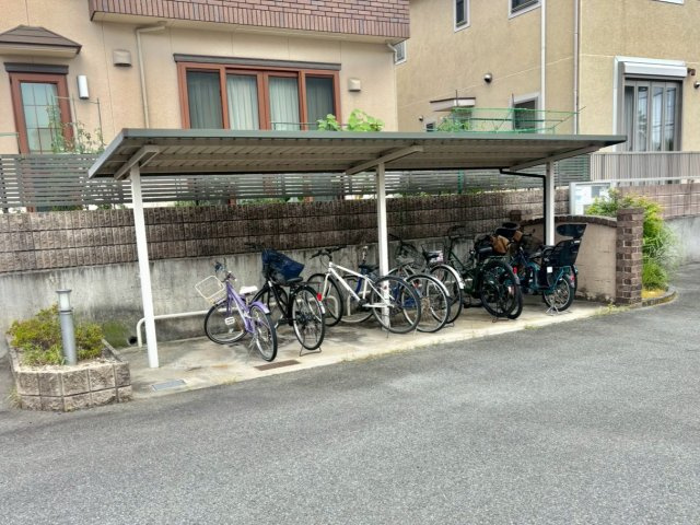オークスコート西新在家　B棟のその他共用部分