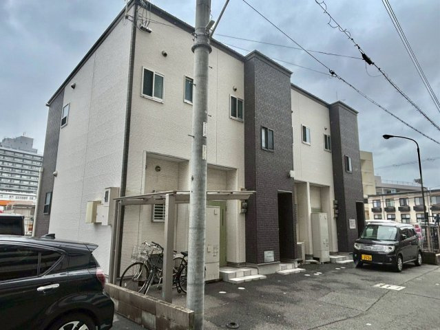 WITH ROSE神屋町の外観