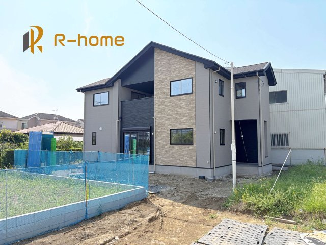 取手市宮和田15期　新築戸建て　1号棟の外観|ご予約を頂ければ、『平日』はもちろん『早朝』や『夜間』もご見学可能です♪お気軽にお申し付けください♪