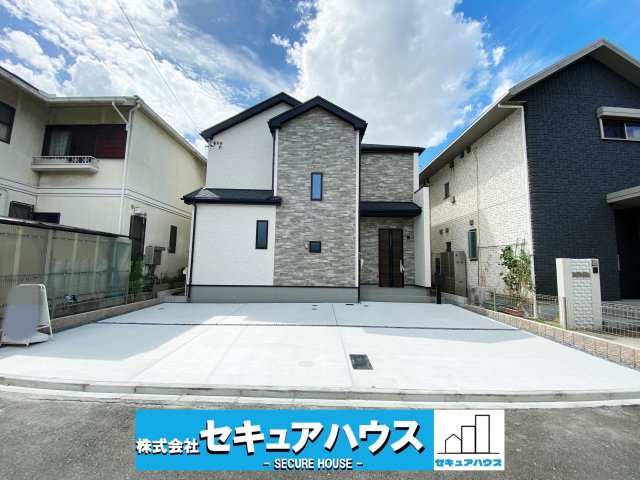 【本日ご案内可能】名古屋市南区三条2丁目　全1棟の外観|事前予約にて現地ご見学いただけます！お気軽にお問い合わせください♪
■株式会社　セキュアハウス■
住宅ローンに強く、知識、経験豊富なスタッフ在籍
お客様に寄り添い、ご成約後もサポート致します