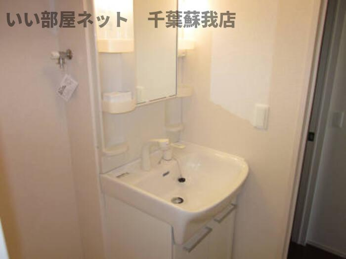 シティレグルスの洗面所|ゆったりとスペースのある洗面所