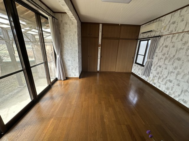 津山市日上　中古住宅　２DK の洋室