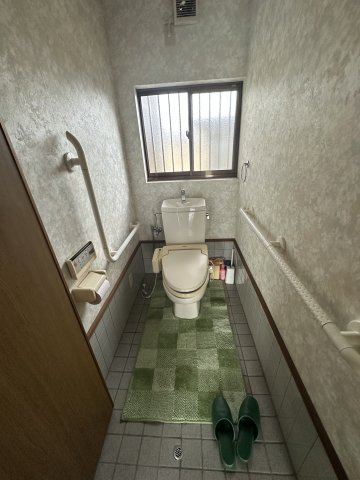 津山市日上　中古住宅　２DK のトイレ