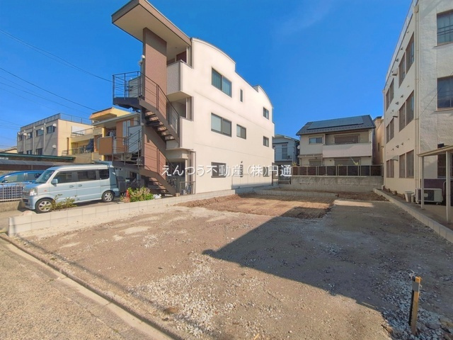 ハートフルタウン枇杷島5丁目の前面道路含む現地写真