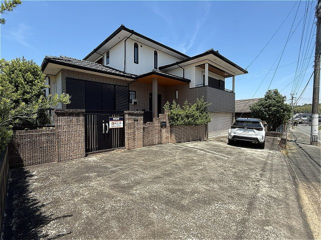 大牟田宮崎中古戸建の駐車場