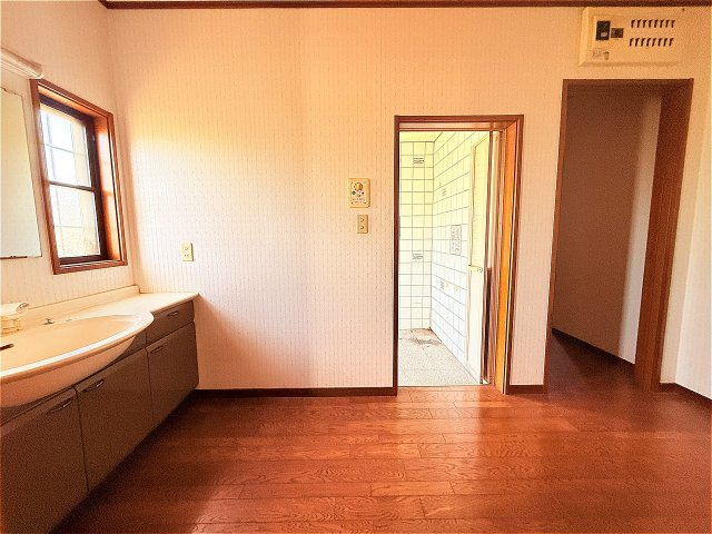 大牟田宮崎中古戸建の脱衣所