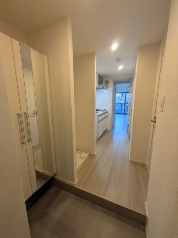 Ｌｏｇ登戸ｓｔａｔｉｏｎ　ｓｉｄｅの玄関