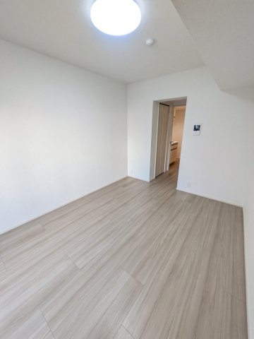 Ｌｏｇ登戸ｓｔａｔｉｏｎ　ｓｉｄｅの居間・リビング|※同タイプの間取りの別号室です。現況優先です。
