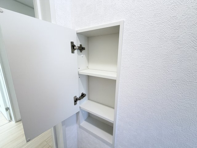 クレイドルガーデン前橋市稲荷新田町第３　３号棟のトイレ|2階トイレです。清潔感のある白を基調としています。