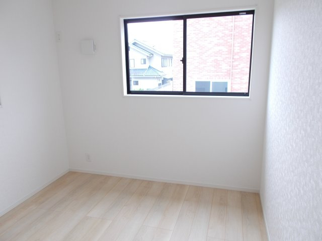 クレイドルガーデン前橋市稲荷新田町第３　３号棟の洋室|２階洋室２です