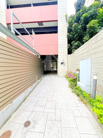 グランカーサ渡辺通　春吉小学校区のエントランス|グランカーサ渡辺通