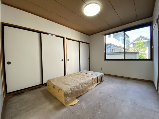 ロイヤル三千刈Aの和室|和室6帖