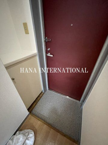 アメニティ・93の玄関|別号室参考写真