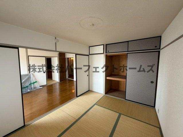 香里三井団地A76棟の和室|日本らしい落ち着いた雰囲気の和室です