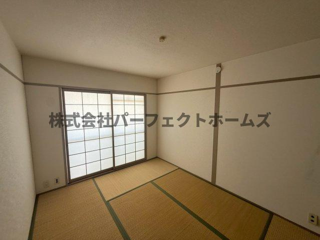 香里三井団地A76棟の和室|和室がひろがる居住スペース