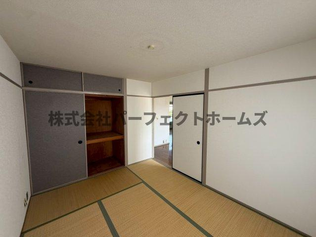 香里三井団地A76棟の和室|和室があれば、来客や子供用のスペースとして活躍します