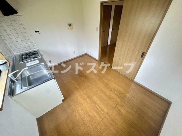ルーチェ・アベの居間・リビング|高崎、前橋のお部屋探しはエンドスケープまで！お客様の理想お聞かせ下さい♪