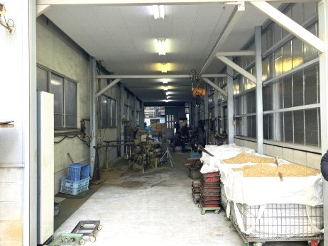 楠根２丁目倉庫の内装
