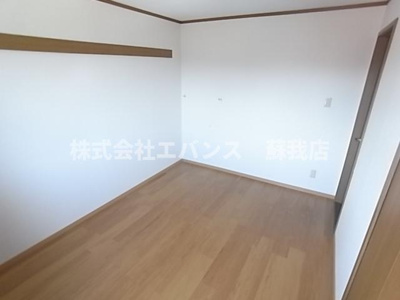  | クレストヒルズ