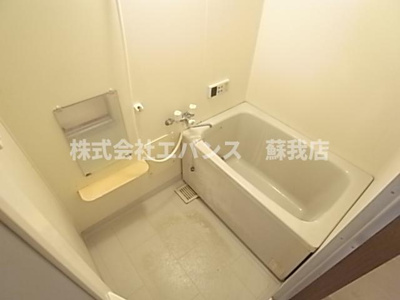 【浴室】 | クレストヒルズ | 落ち着いた空間のお風呂です