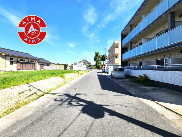 福岡市西区富士見1丁目第1-3棟（1号棟）の前面道路含む現地写真|前面道路です。