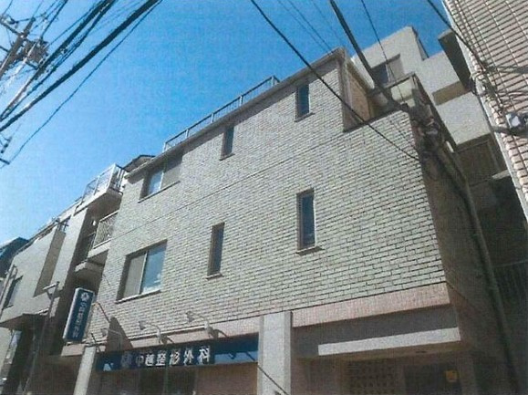 Villa S