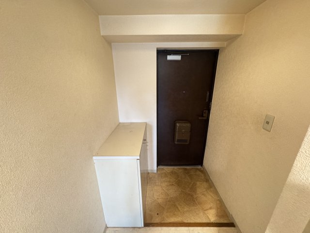 グランピニエール松戸の玄関