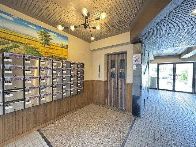 グランピニエール松戸のロビー