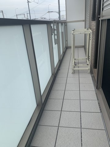 岸和田市磯上町１丁目のハイツのバルコニー|落ち着いた時間を過ごせるバルコニーです