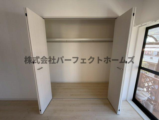 菅相塚町戸建　賃貸の収納|たっぷりとした収納スペースです