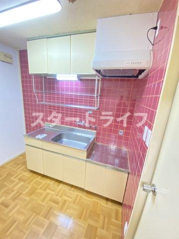 大阪市淀川区東三国２丁目の賃貸マンションのキッチン