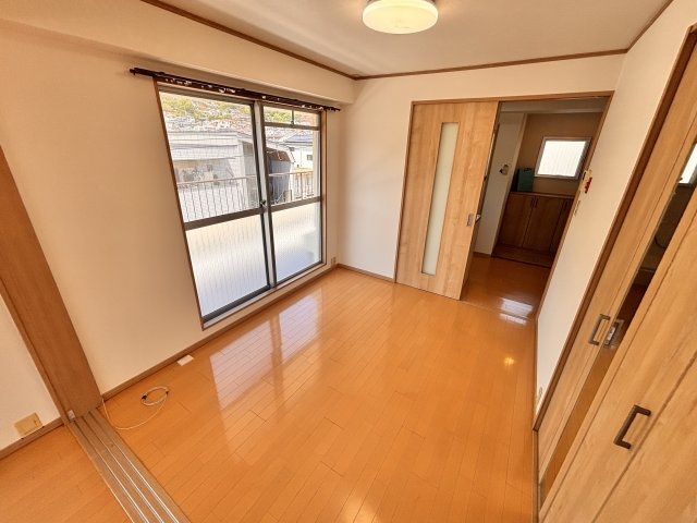 田中マンションの居間・リビング