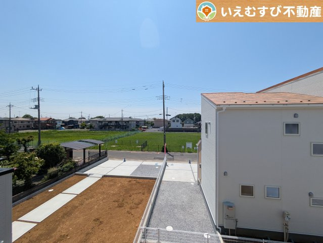 Livele Garden.S　吉見町東野第2の展望|高い建物が無く開放感のある展望
バルコニーからの展望も開けていて閑静な住宅地が望めます。日当りも良いですね♪