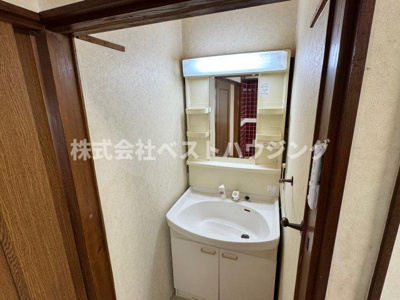 【洗面所】 | 緑丘貸家 | シャンプードレッサー付
