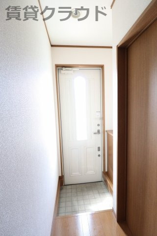 ブライトの玄関|明るい玄関です